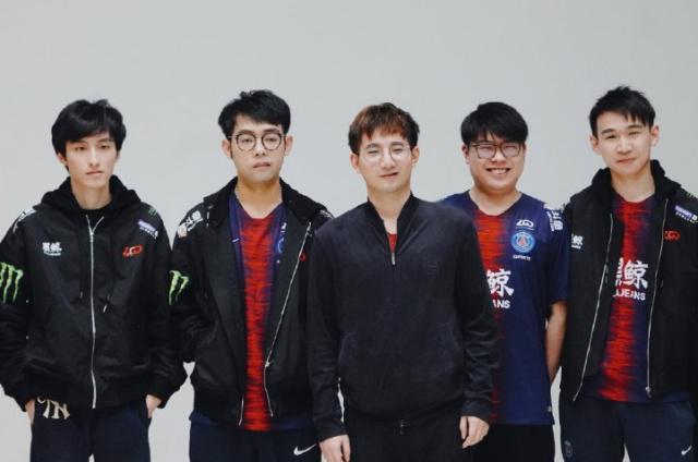 不仅如此 不仅如此