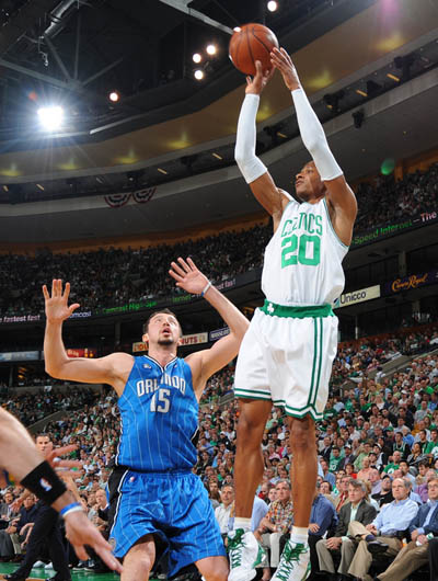 在苗族和侗 在苗族和侗