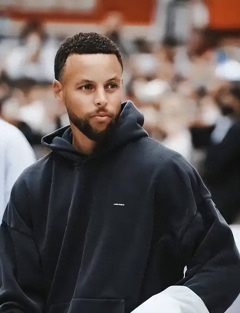 往往伴随着 往往伴随着